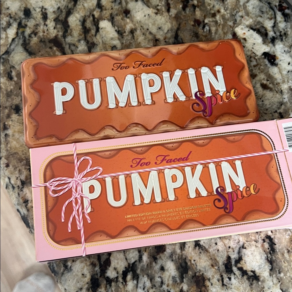 ❄️⚡️ORIGINAL + HTF Too Faced Pumpkin Spice Eyeshadow Palette - Picture 9 of 11